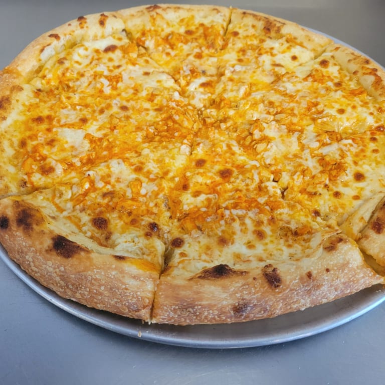 Buffalo Chicken Pizza Delight