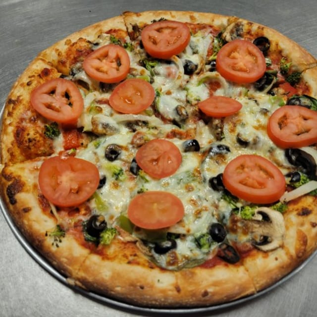 SuperVeggie Pizza.